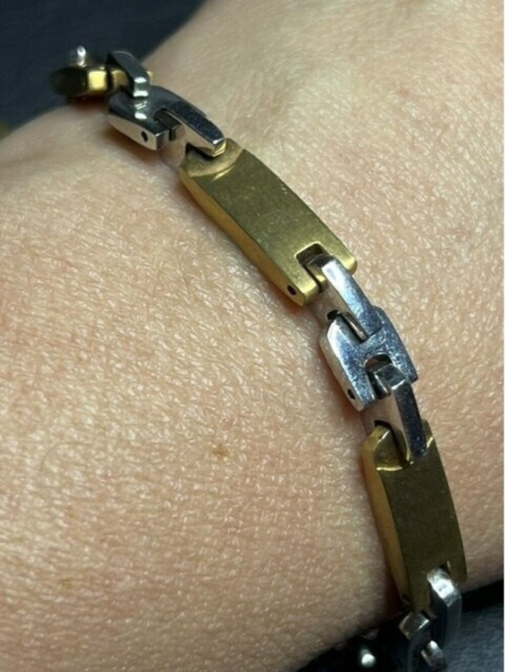 B7438 Dakota Two Tone Bar Link Bracelet Gold Silver Tone Fashion Jewelry 9"